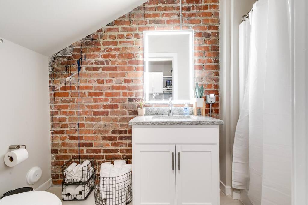 Ferienwohnung Cozy Chic Retreat In The Heart Of Rva Richmond Exterior foto